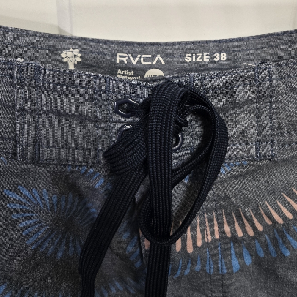 RVCA Gray Board Shorts Trent Whiwith Abstract Design 38